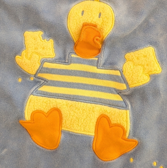 Le Top 24M Velvour Duck One Piece Outfit Blue - Picture 3 of 5